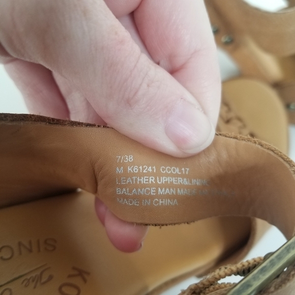 Kork-Ease Passilla Block Heel Platform Leather Sandals Size 7 Tan Studded - Picture 8 of 11